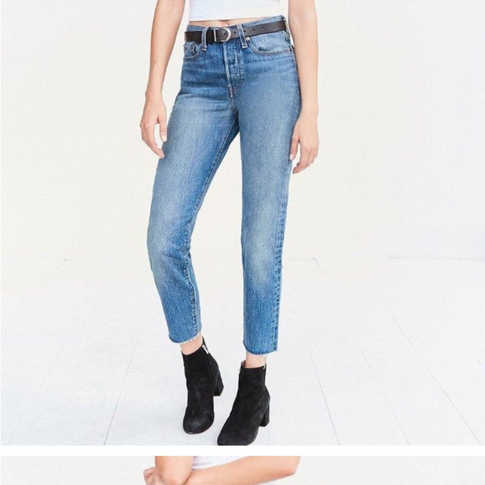 Levi's High Rise Wedgie Icon Jeans Coyote Desert